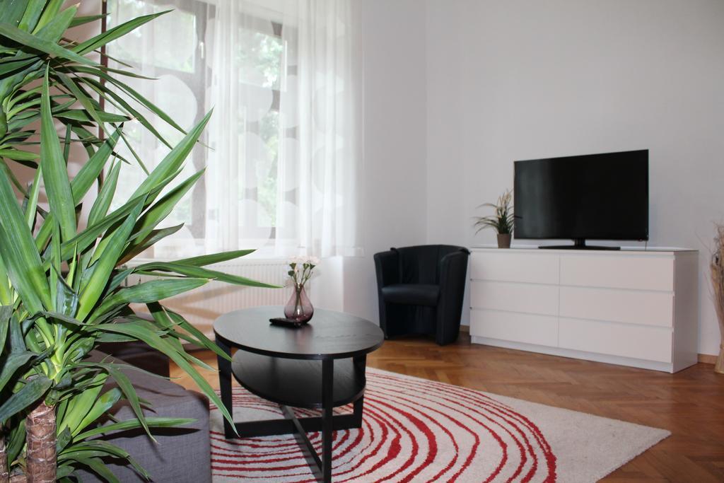 Murtal Apartments Knittelfeld Exterior photo